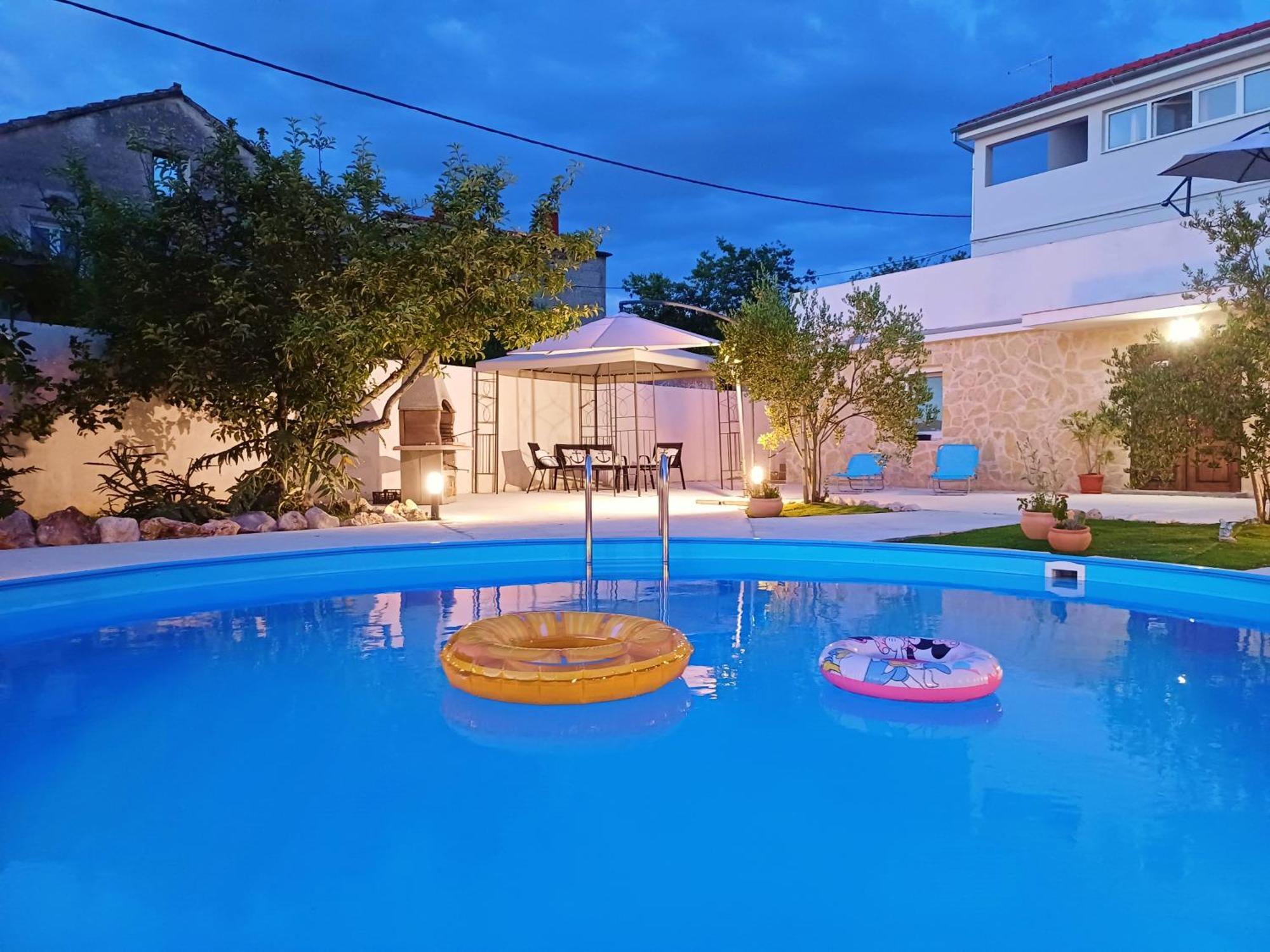 Delux Apartments Villa Mihaela Banj Luaran gambar